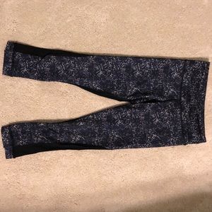 Lululemon 3/4 length leggings